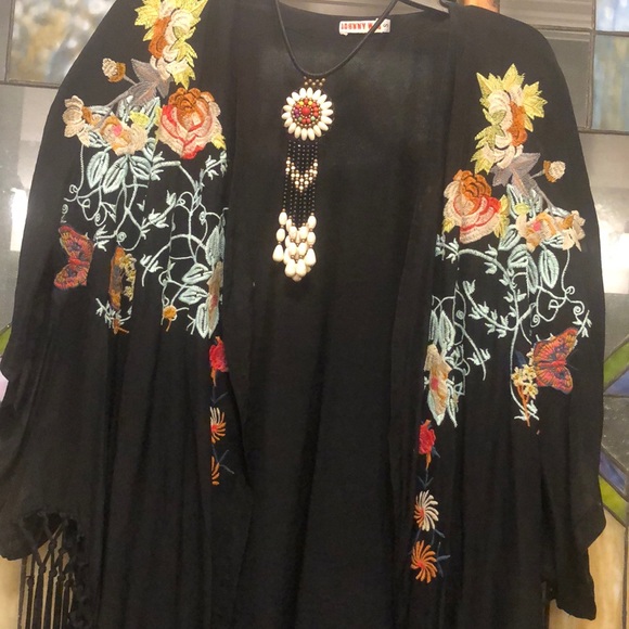Johnny Was Tops - Johnny was long fringe Kimono
